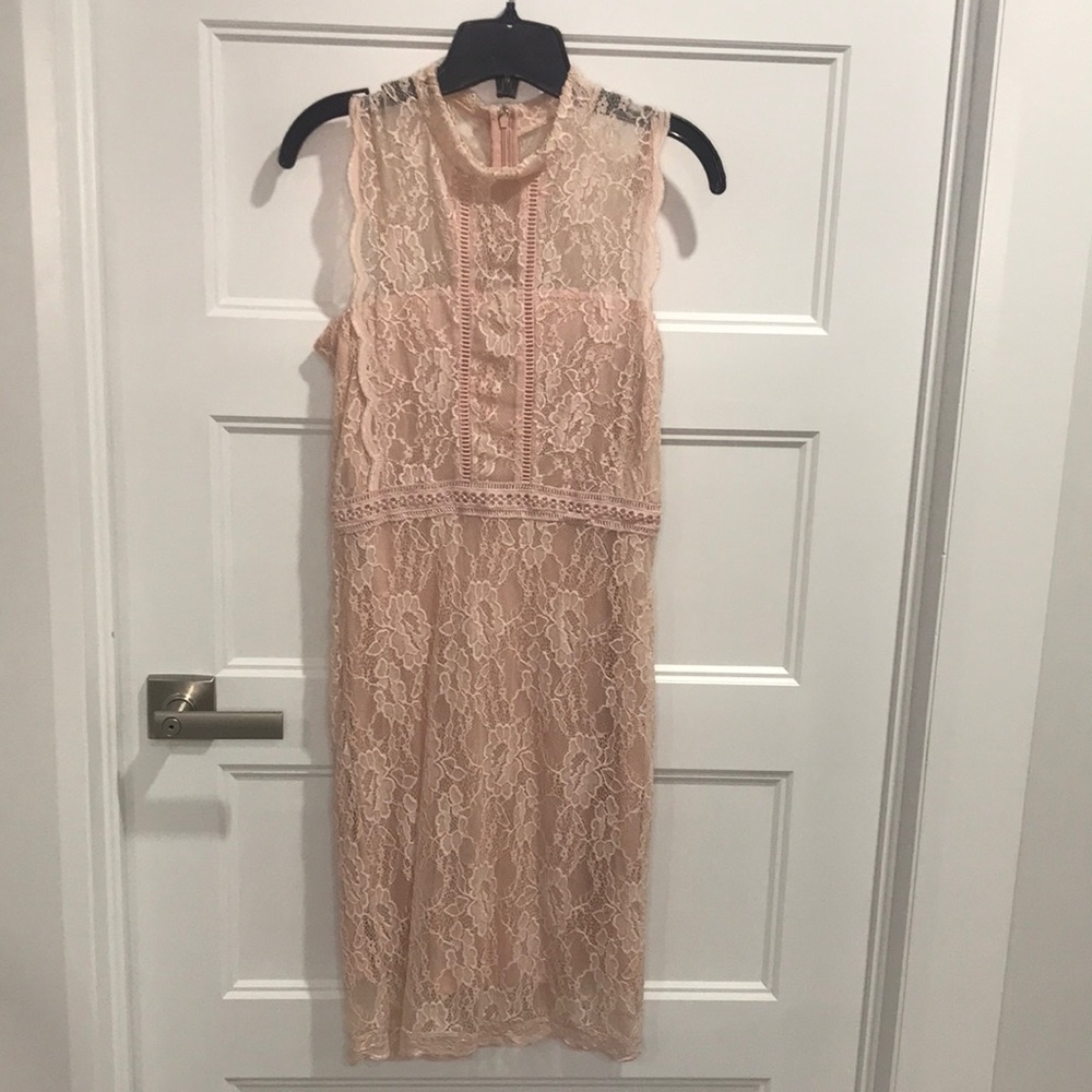 Lace Sleeveless Dress